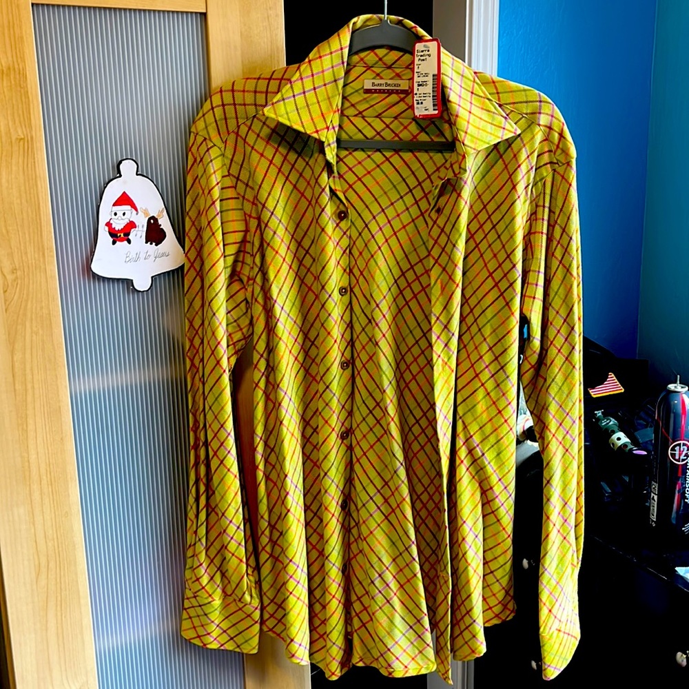Barry Bricken size m brand new never worn